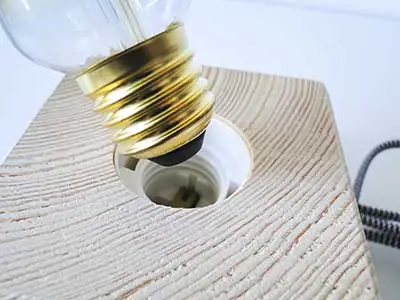 Insert E27 LED bulb